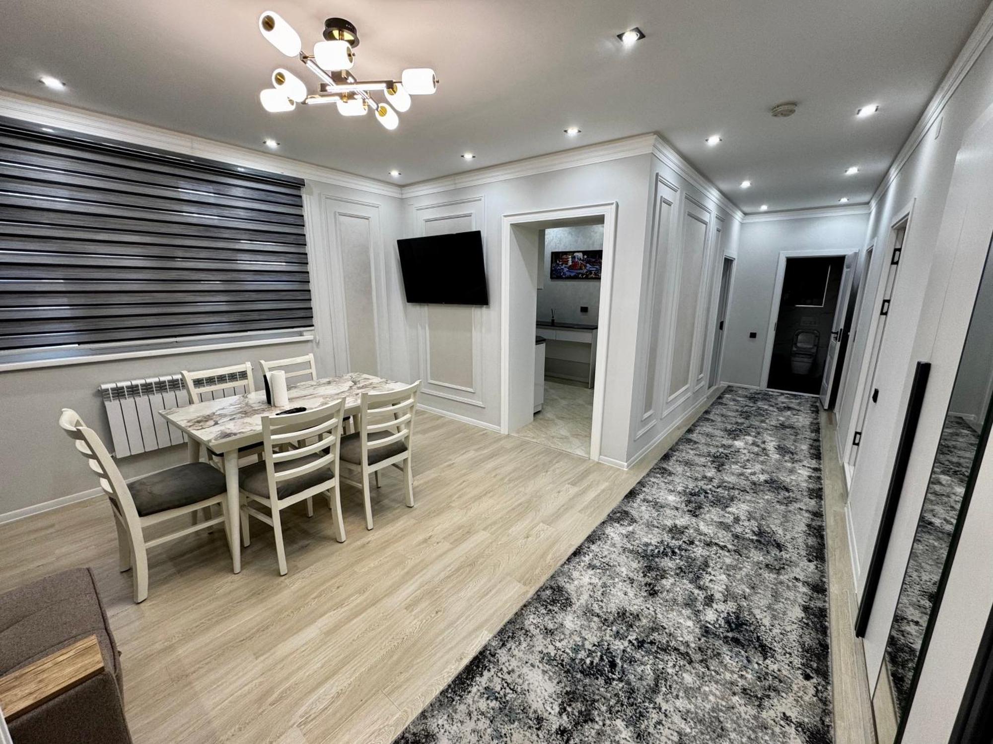 Entire Apartment In Central Nukus Exterior photo